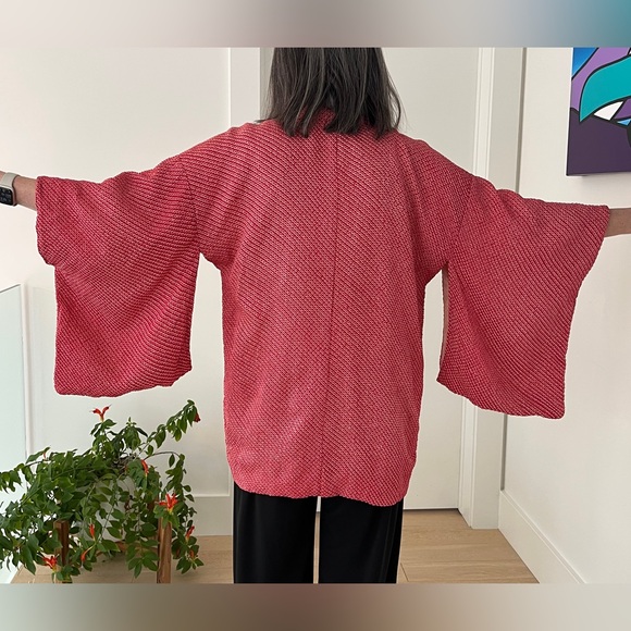 HAORI Kimono Sleeve Japanese Jacket Red Textured Fabric Jacquard Floral Lining - Picture 9 of 16